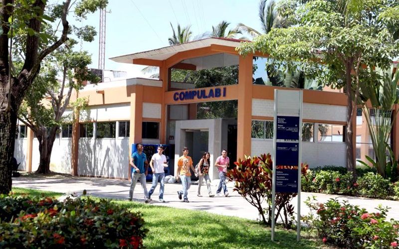 Más de 700 aspirantes fueron admitidos en el CUCosta