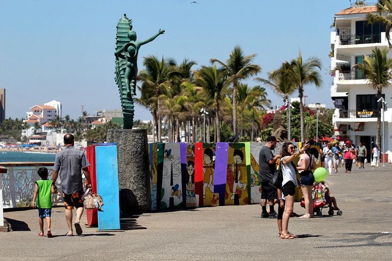 Visitantes consideran a PV una ciudad segura, limpia y amable