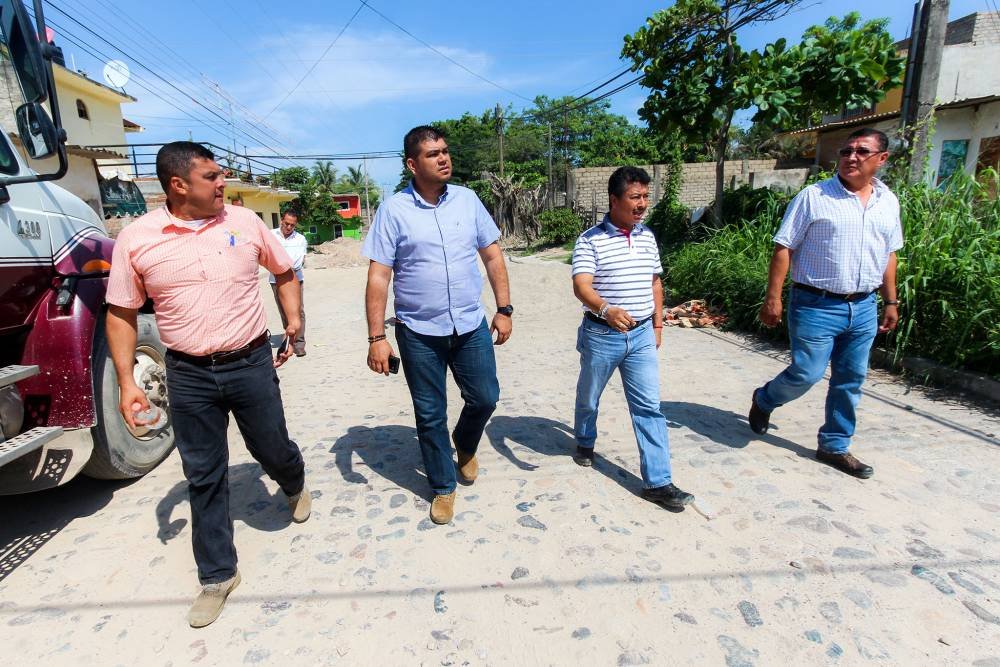 La modernización de vialidades transforma las colonias de PV