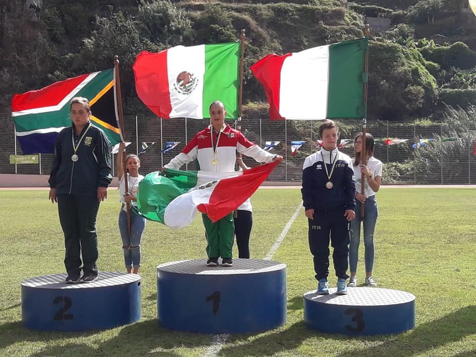 Con tres medallas de oro en campeonato mundial, “Chayito” Pelayo pone en alto a Puerto Vallarta