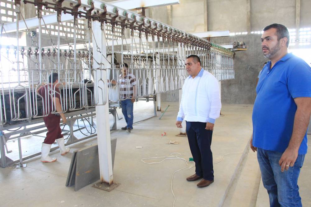 Supervisan los últimos trabajos en las instalaciones del nuevo rastro municipal 1 supervisan los trabajos en las instalaciones del nuevo rastro