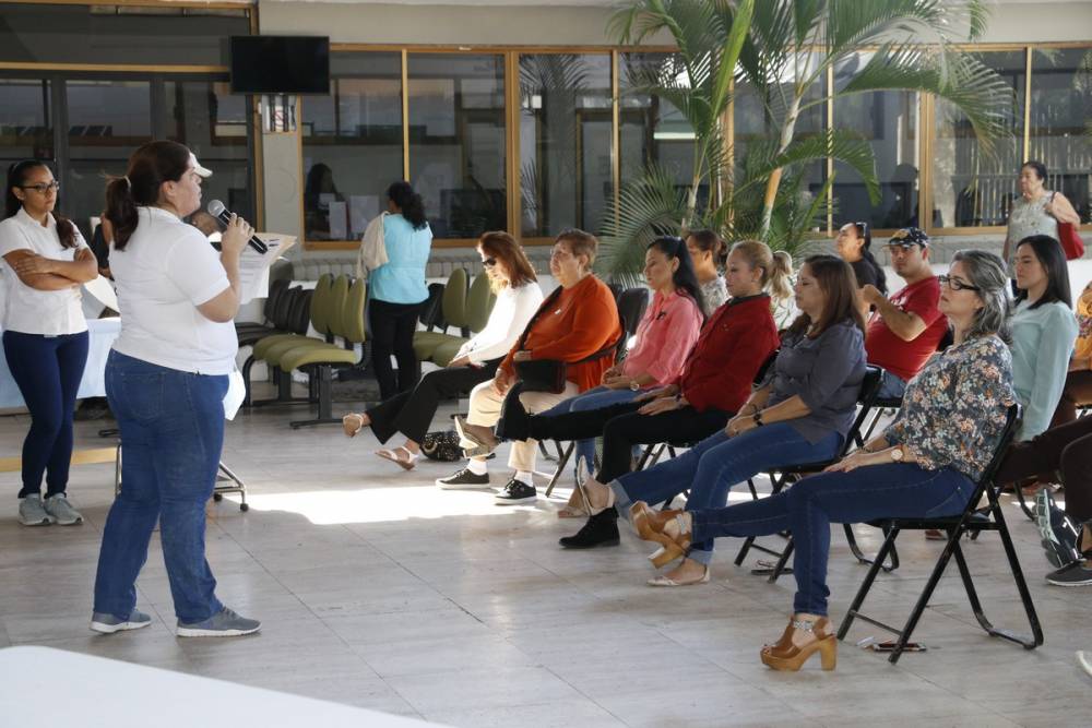 DIF Organiza la Feria de la Salud contribuye  mejorar hábitos alimenticios