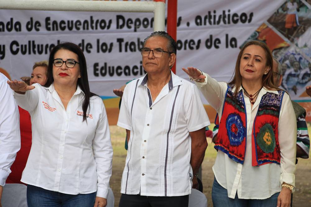 Maestros de la región celebran jornadas deportivas y culturales