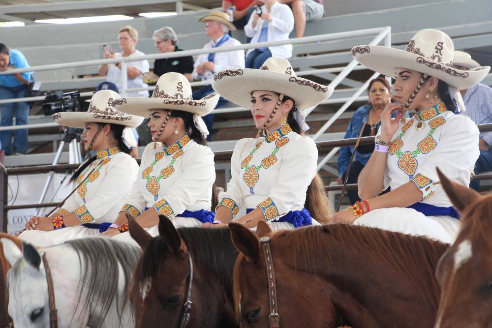 Arranca el 8º Campeonato Internacional Charro con 32 equipos y 22 escaramuzas de México y Estados Unidos