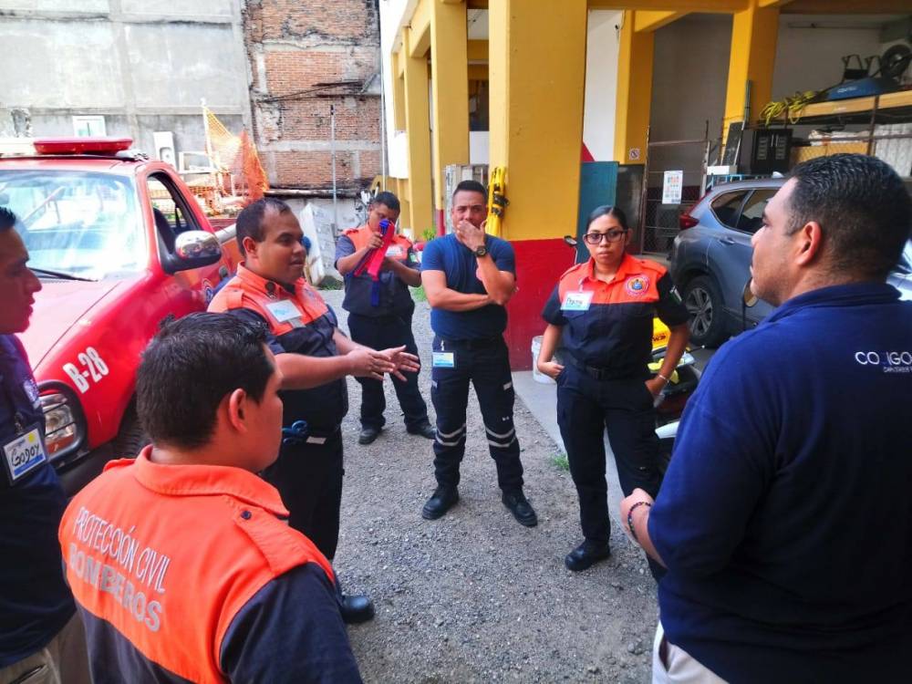 Continúa la capacitación de elementos de Protección Civil Continúa la capacitación de elementos de Protección Civil