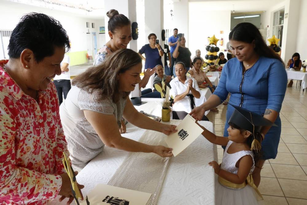 Egresan de CADI’s 90 pequeños, listos para iniciar el preescolar 1 Egresan de CADI‘s