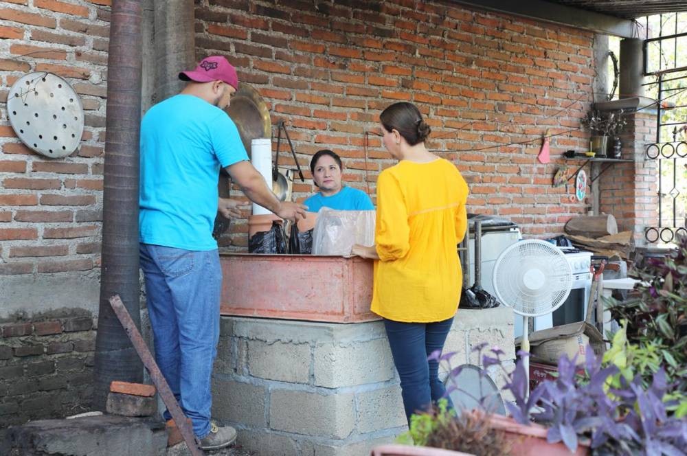 DIF Bahía ha instalado 23 cocinas ecológicas en 2019
