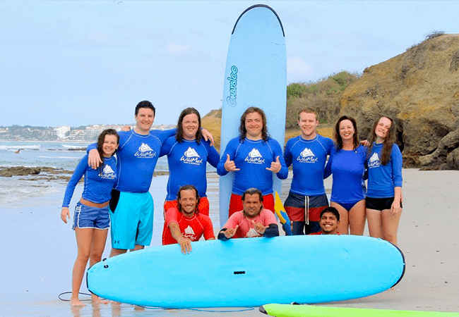 la lancha surf break punta mita