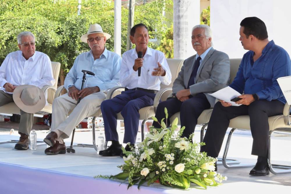 Realizan Foro «Pasado, Presente y Futuro de Bahía de Banderas»
