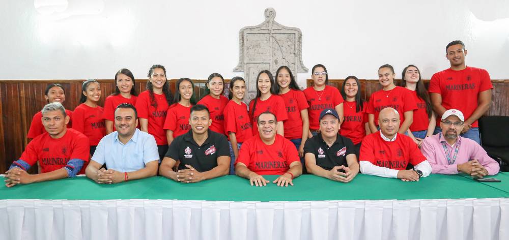 Presentan al equipo de básquetbol Marineras de Puerto Vallarta Presentan al equipo de básquetbol Marineras de Puerto Vallarta