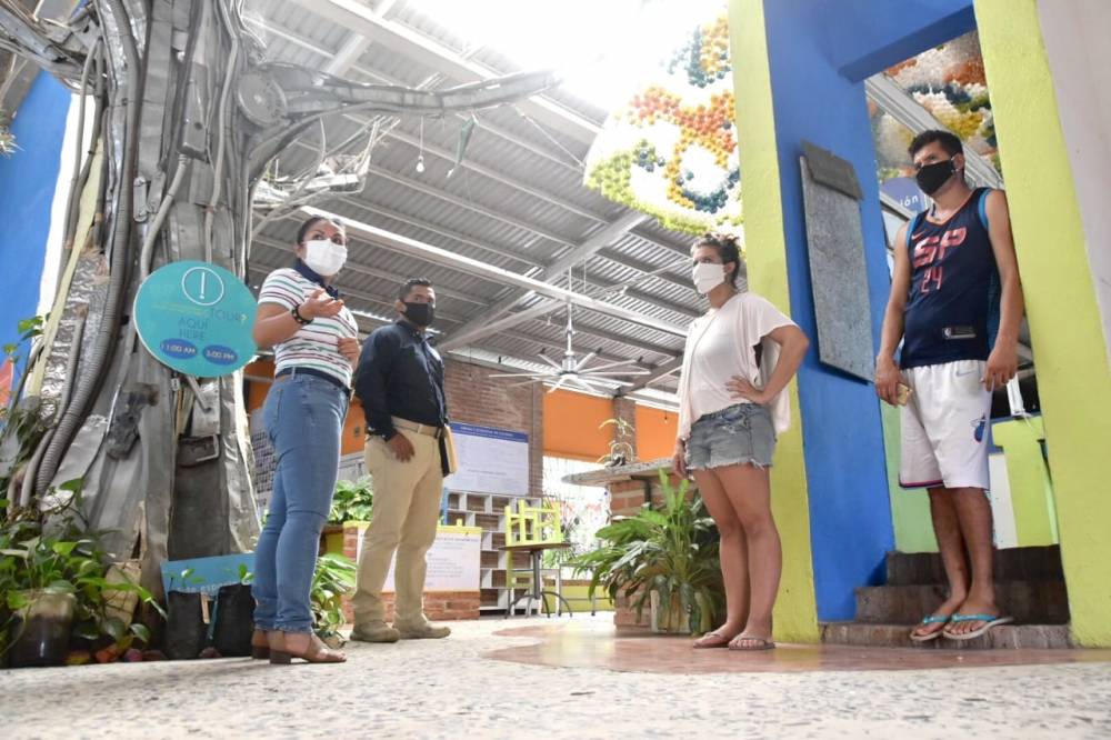 Supervisan refugios temporales en Bahía de Banderas