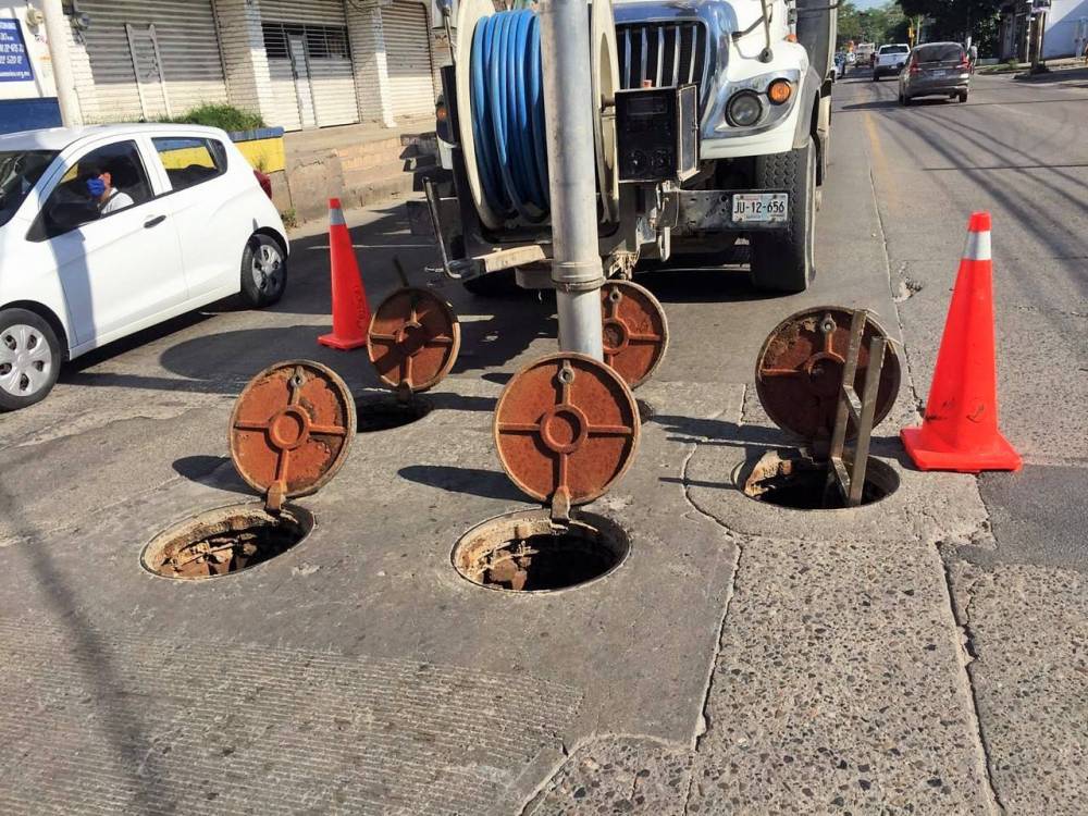 Se presentarán cierres viales temporales en la Avenida Francisco Villa Se presentarán cierres viales temporales en la Avenida Francisco Villa
