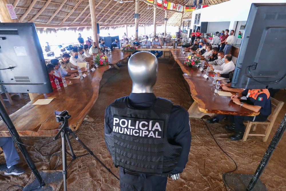 Necesario seguir trabajando en equipo en materia de seguridad en Puerto Vallarta