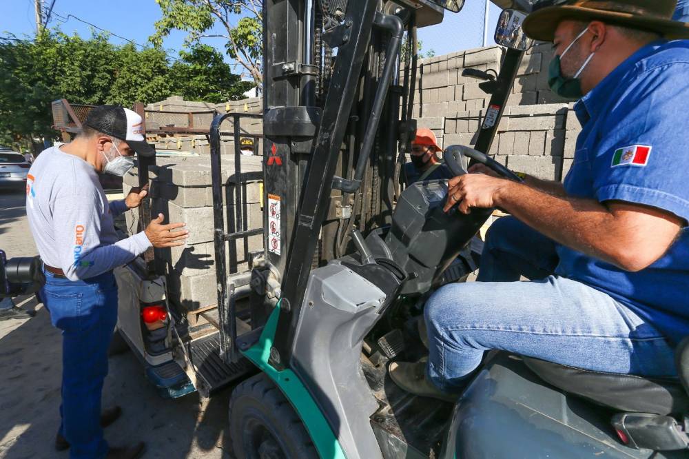 Reciben apoyo de Casa Digna en sector 22 Reciben apoyo de Casa Digna en sector 22