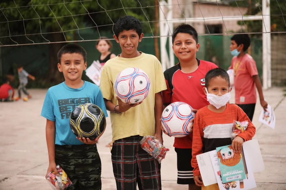 Entregan más de 32 mil juguetes en la Navidad de Esperanza Entregan más de 32 mil juguetes en la Navidad de Esperanza