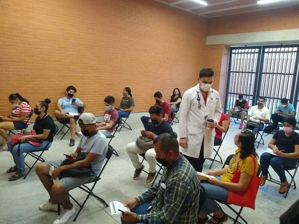 Alerta: Circula falso correo sobre carnet de vacunación COVID-19