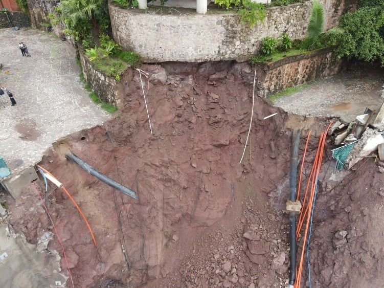 acciones legales por derrumbe