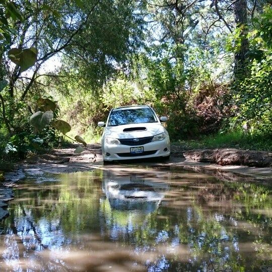Vecinos denuncian peligrosa hondonada en el camino a Playa Grande Vecinos denuncian peligrosa hondonada en el camino a Playa Grande