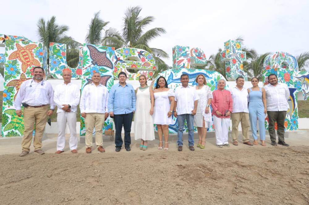 nuevas letras de bienvenida a puerto vallarta