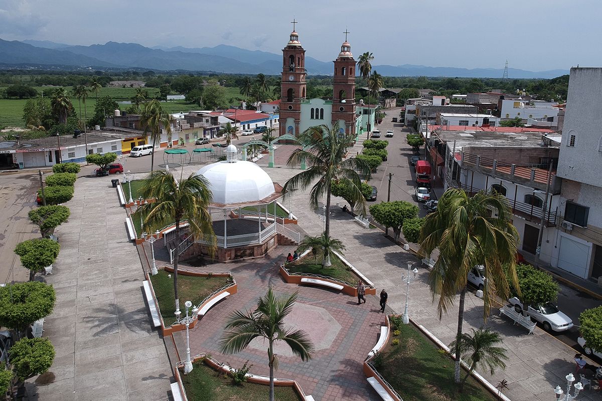 Vecinos de San José presentan fallas en su alumbrado y problemas de agua Vecinos de San José presentan fallas en su alumbrado y problemas de agua