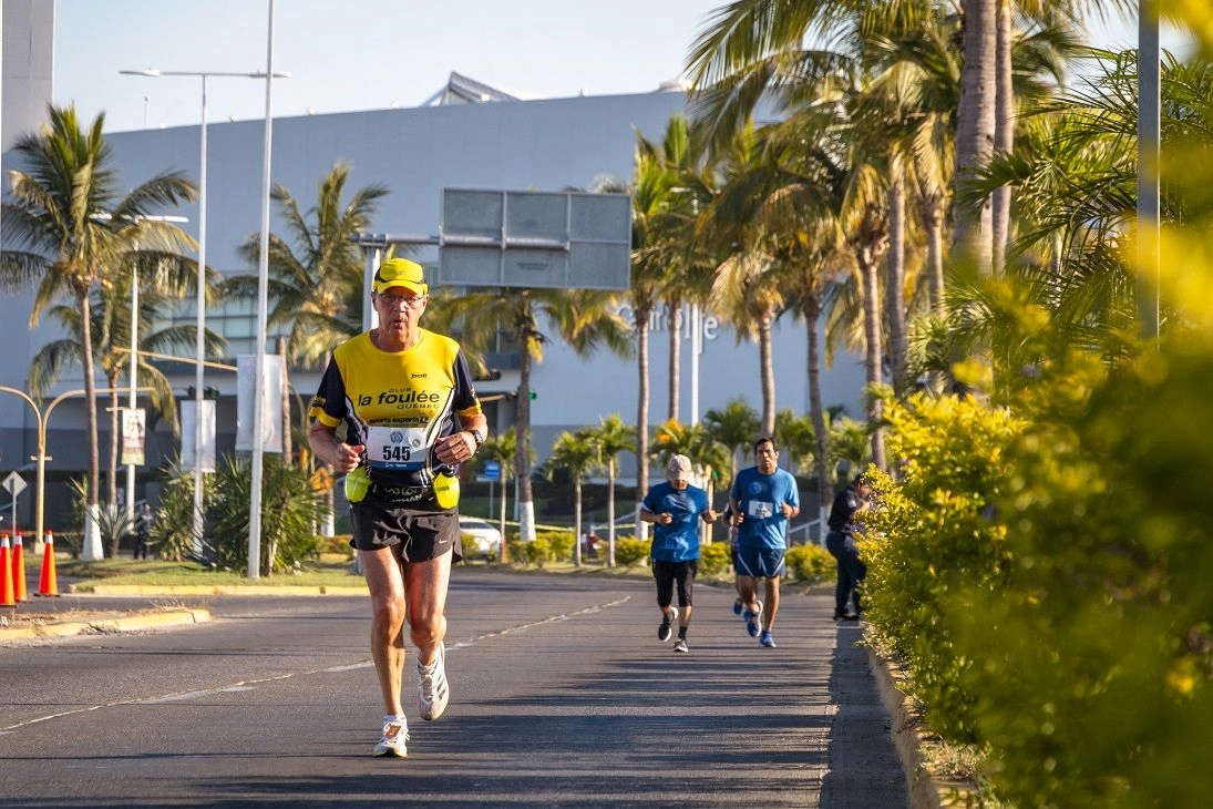 Supera expectativas Décimo Medio Maratón y XX Carrera Recreativa 5 maratón