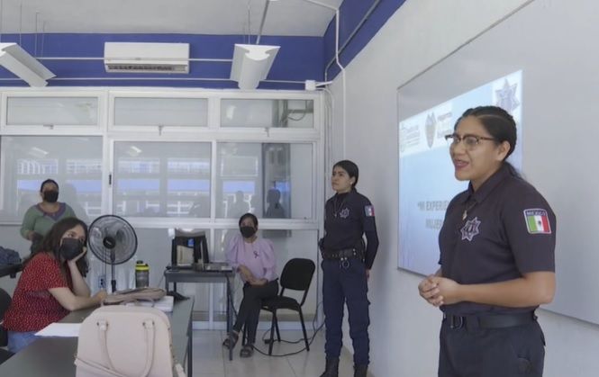 Keyla, y su experiencia como mujer policía de Bahía de Banderas Keyla, y su experiencia como mujer policía de Bahía de Banderas