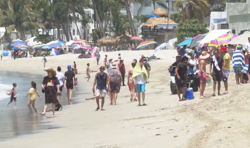 Exitoso programa de playas limpias en Bucerías