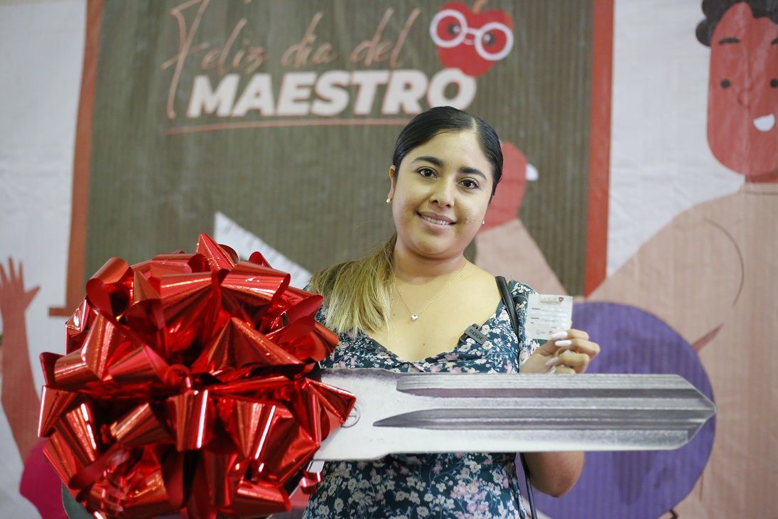 Celebra ayuntamiento a los maestros de Puerto Vallarta 8 COMUNICADO 571 3