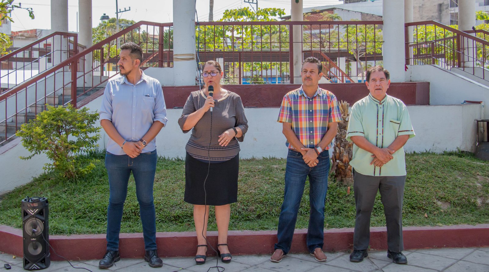 Vinculan a empresas y buscadores de empleo