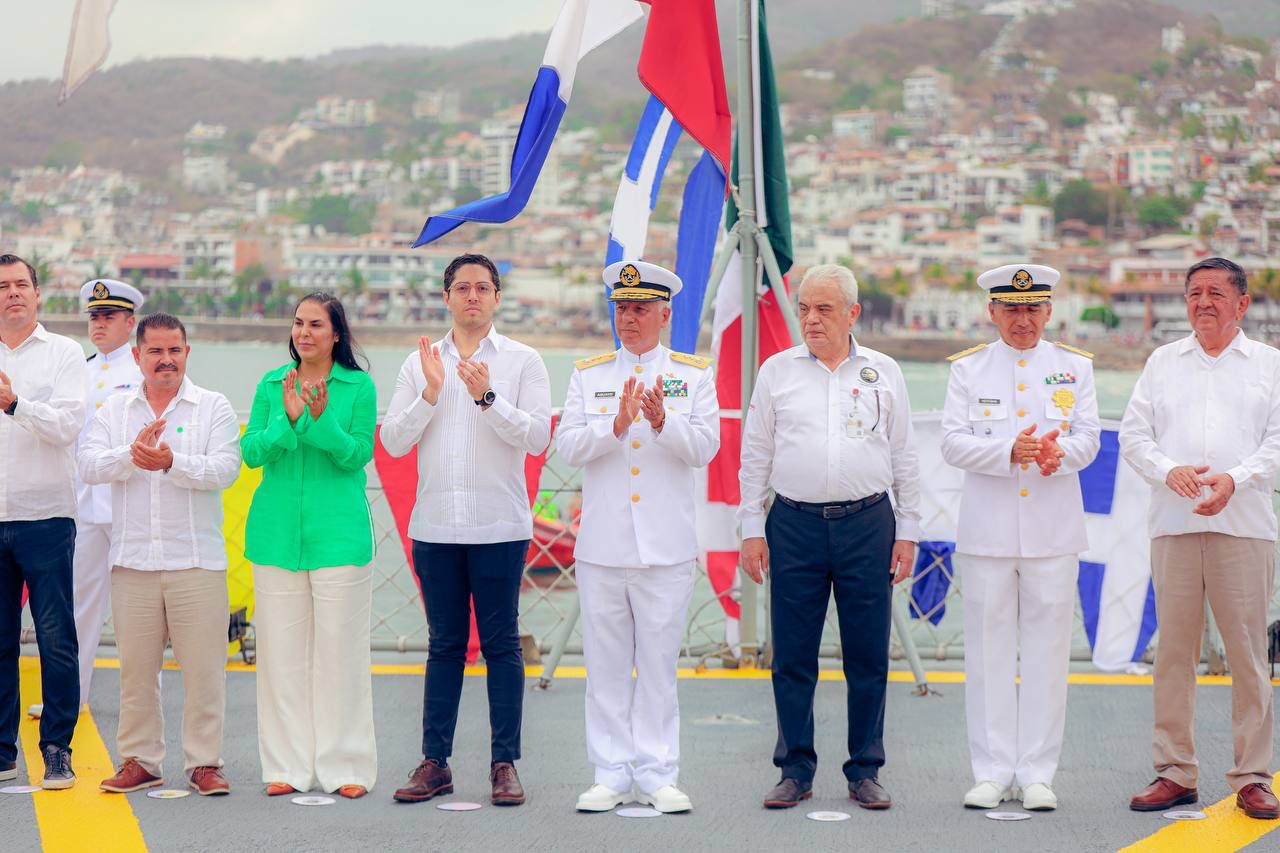 Ceremonia conmemorativa del Día de la Marina Nacional Ceremonia conmemorativa del Día de la Marina Nacional
