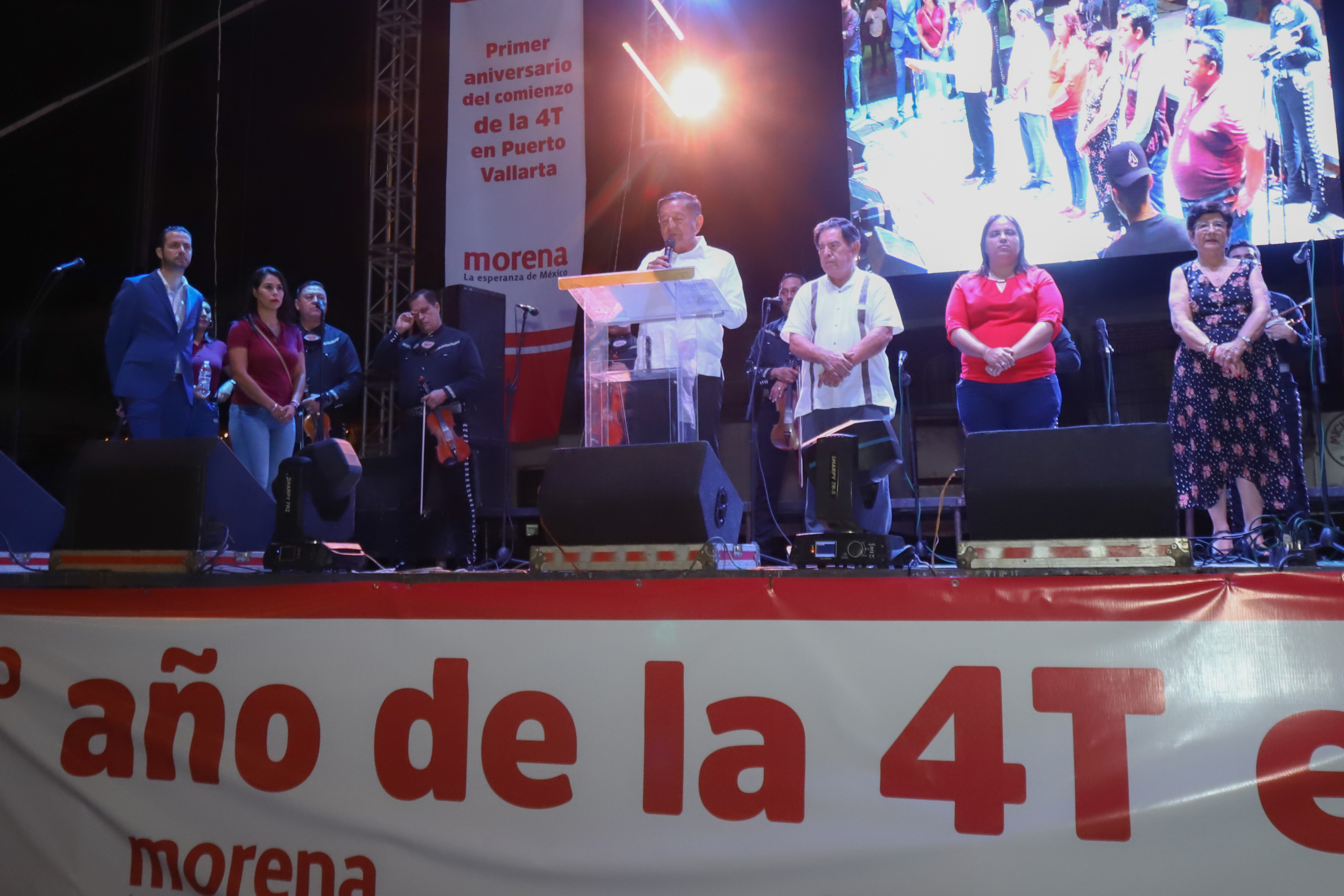Festeja Profe Michel primer año de Morena en Puerto Vallarta