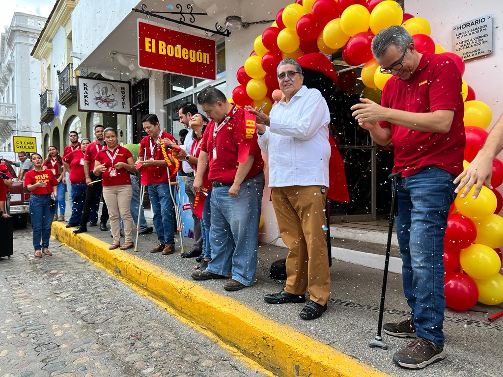 Continúa la reactivación económica de Puerto Vallarta Continúa la reactivación económica de Puerto Vallarta