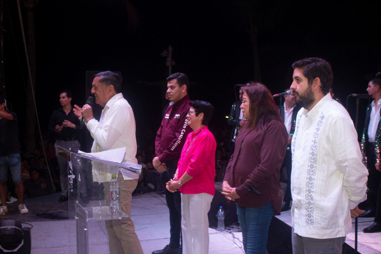 20 mil vallartenses festejan 4 años del triunfo de Morena 6 ANIVERSARIO 4T 8