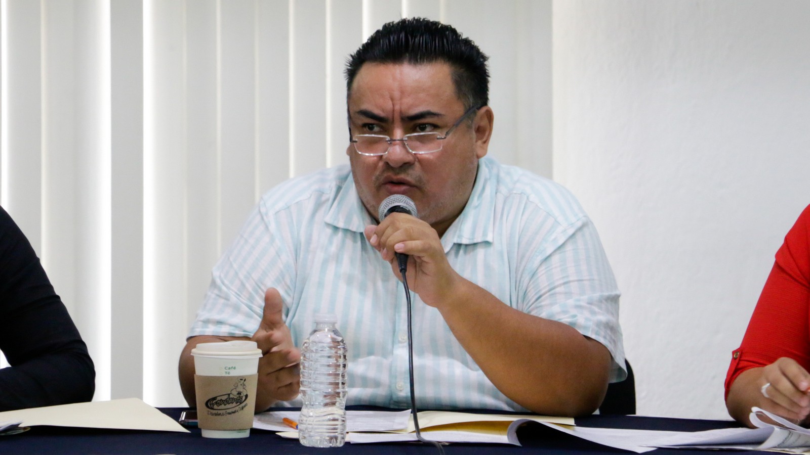 Aprueban en comisiones reforma al Reglamento de Comercio 2 Reglamento