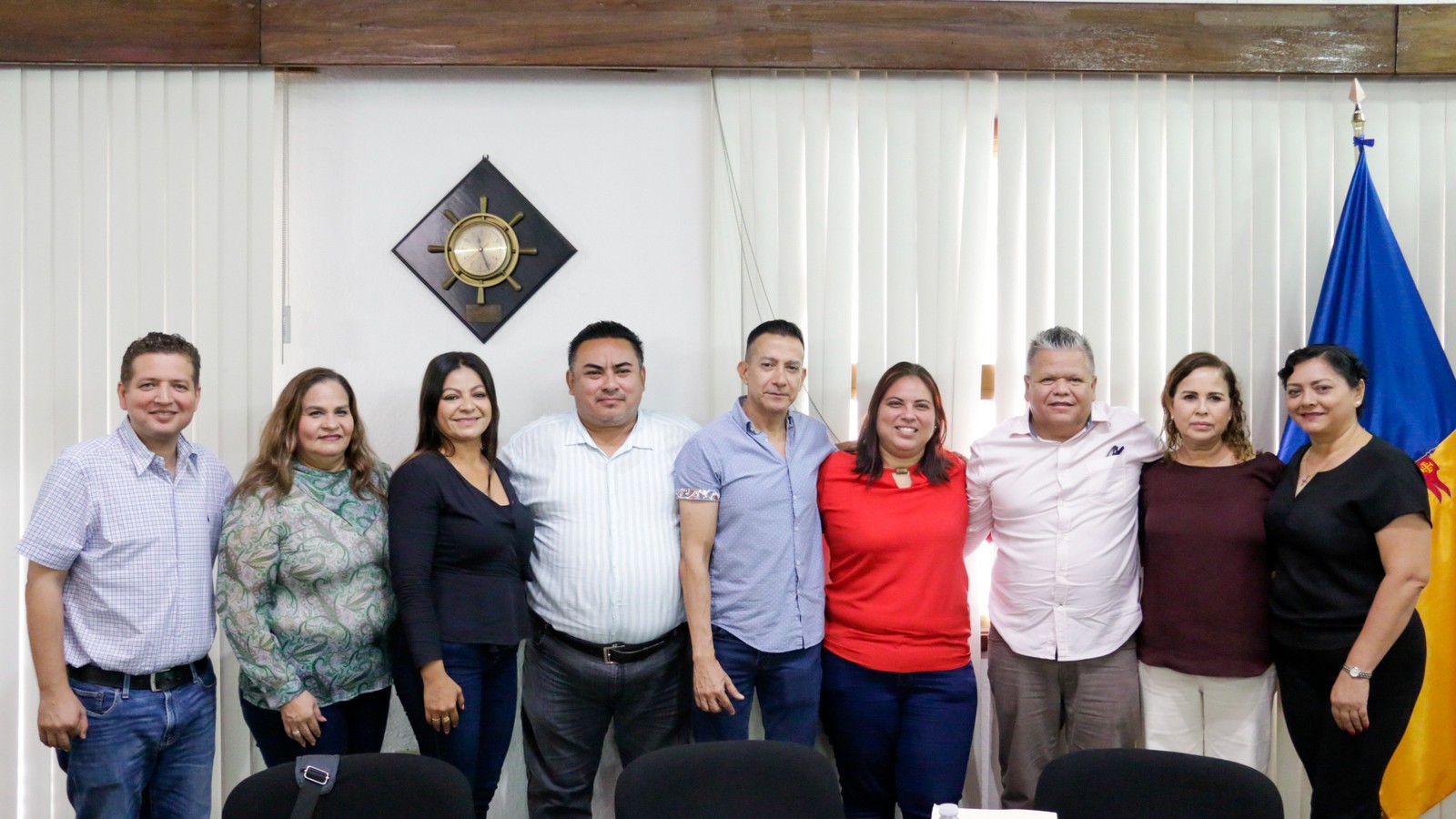 Aprueban en comisiones reforma al Reglamento de Comercio