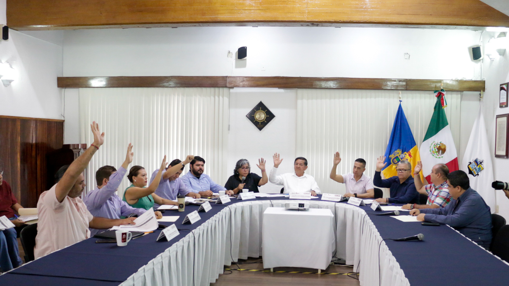 COMUR continúa dando seguridad al patrimonio de Vallarta COMUR continúa dando seguridad al patrimonio de Vallarta