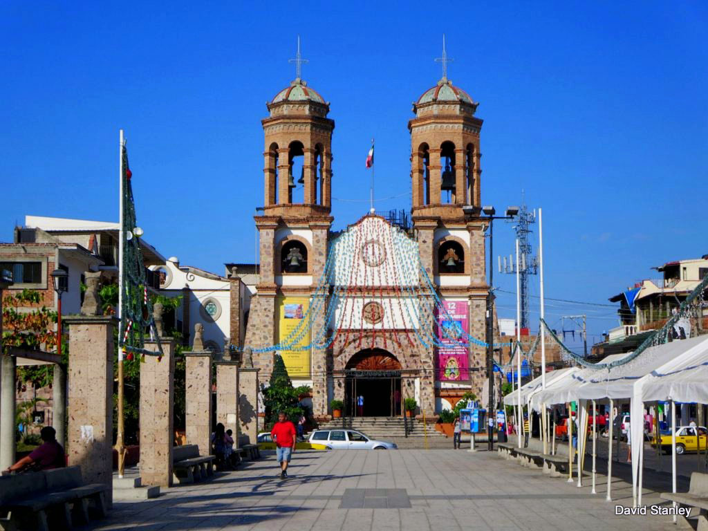 El Ayuntamiento quiere dividir El Pitillal: Vecinos en pie de guerra