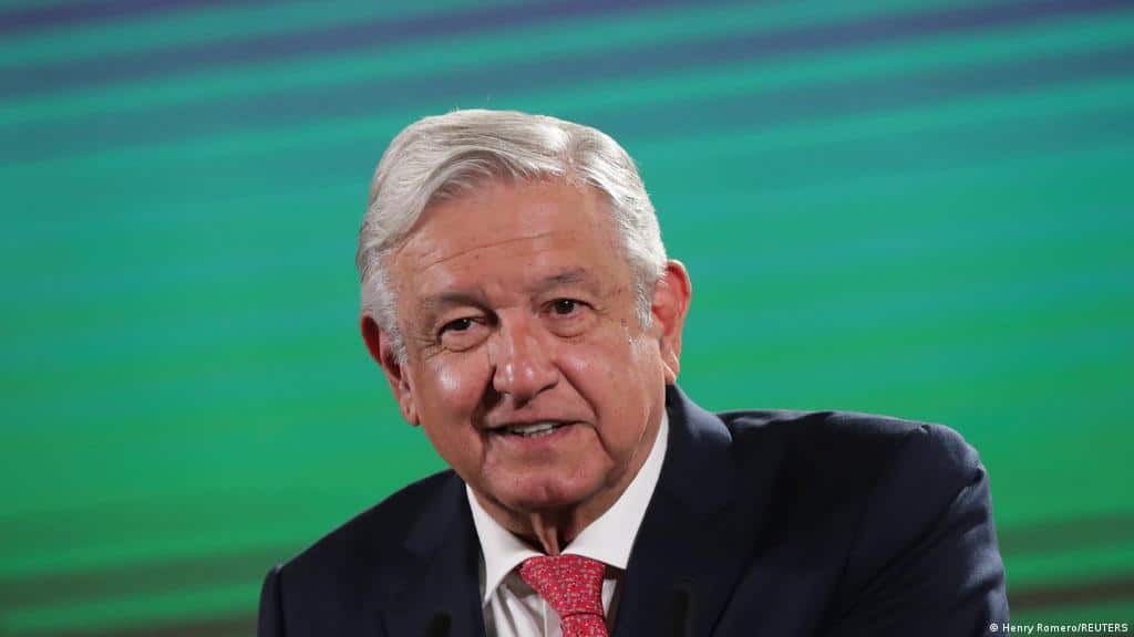 AMLO anunció en Bahía de Banderas la instalación del programa Internet para Todos