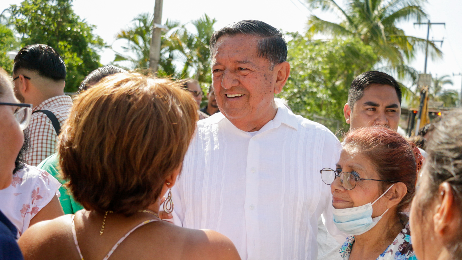 Profe Michel transformará drenaje en La Colonia, de Ixtapa 1 La Colonia