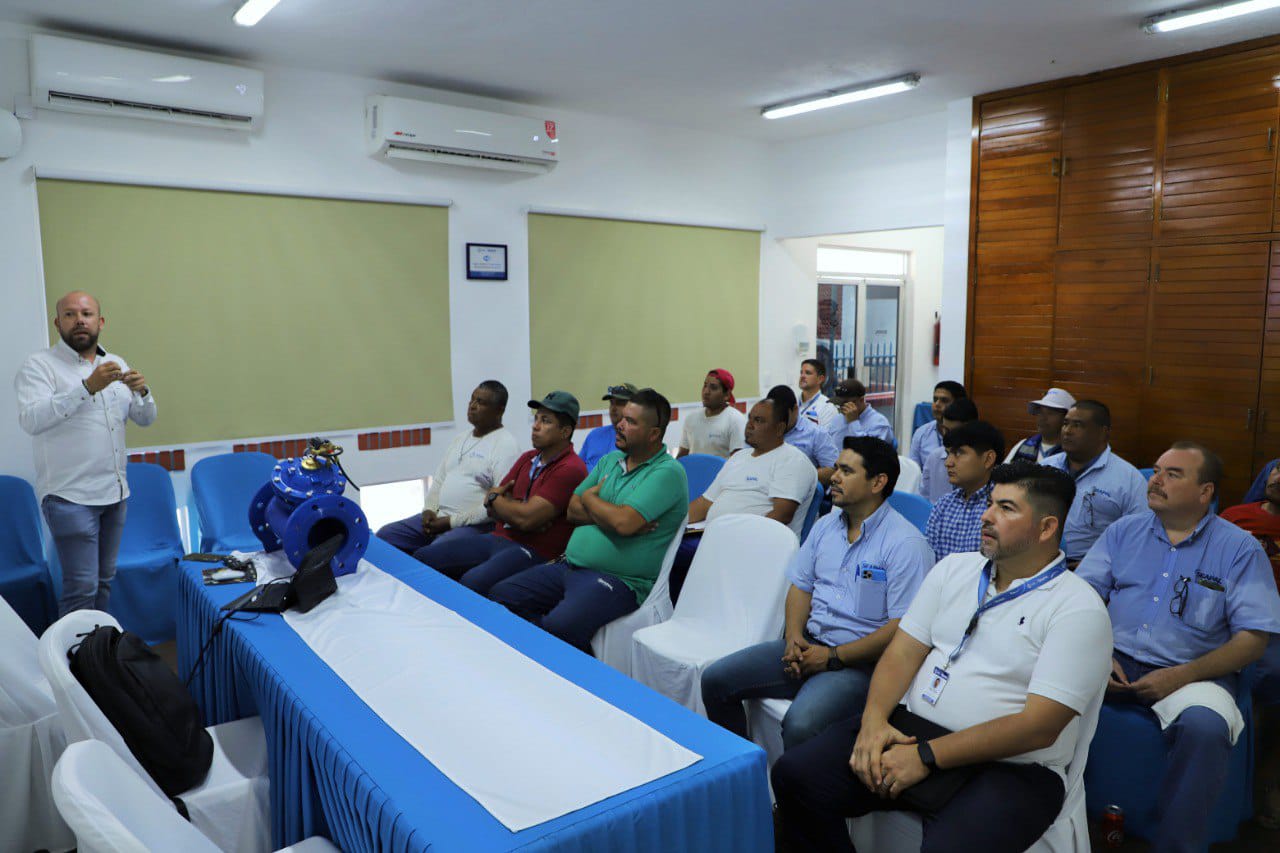 Capacitación constante en SEAPAL Vallarta 1 Capacitación