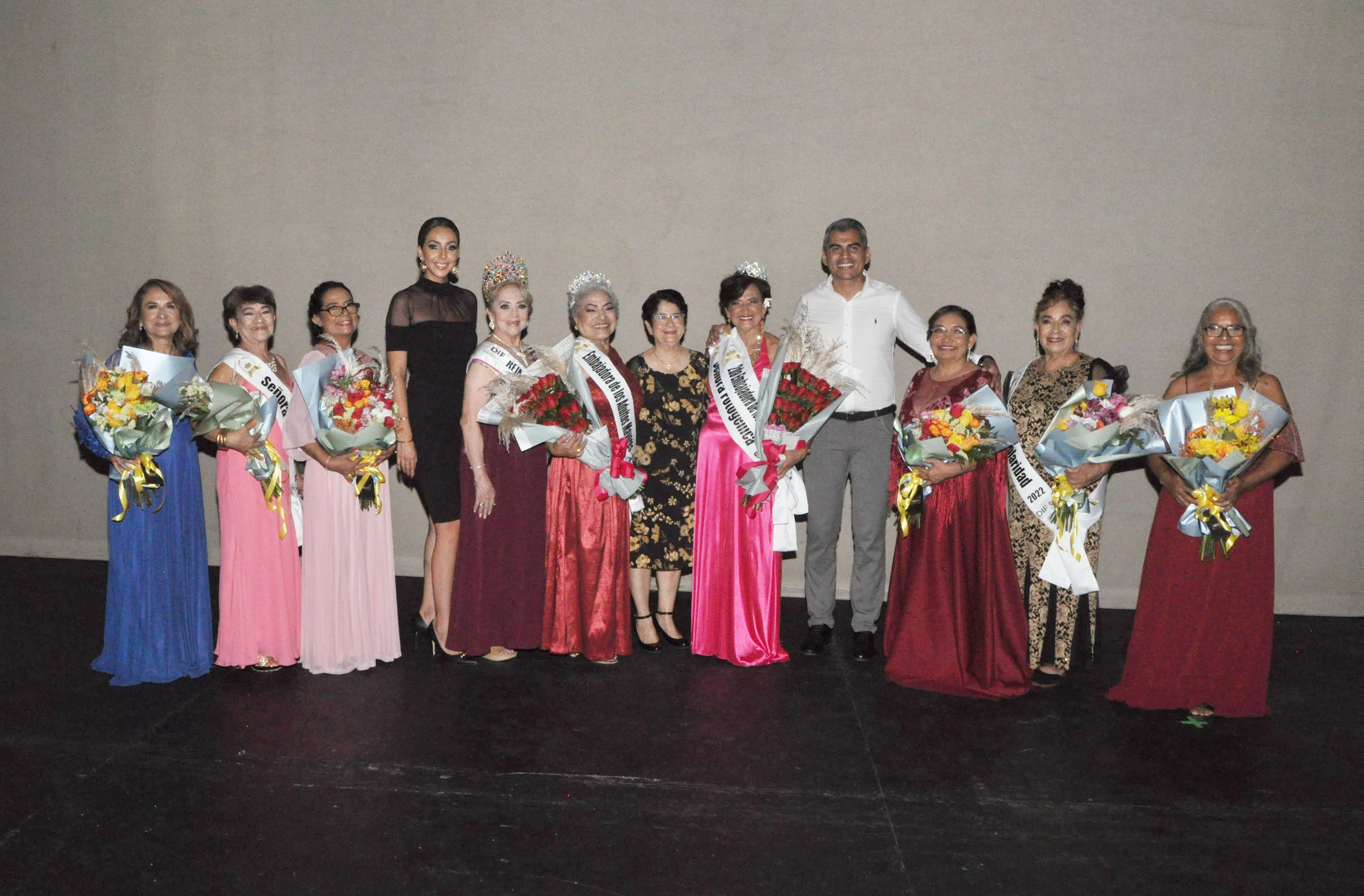 Designan a Julia Carrillo Embajadora de los Adultos Mayores 2022 1 Julia Carrillo