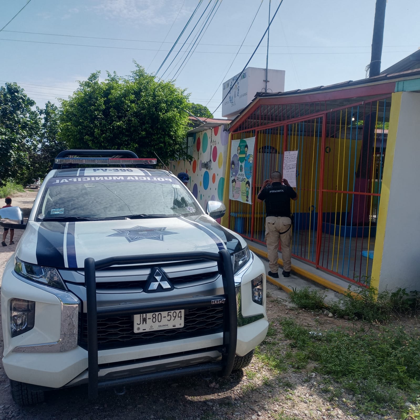 Continúa la presencia policíaca en colonias Continúa la presencia policíaca en colonias