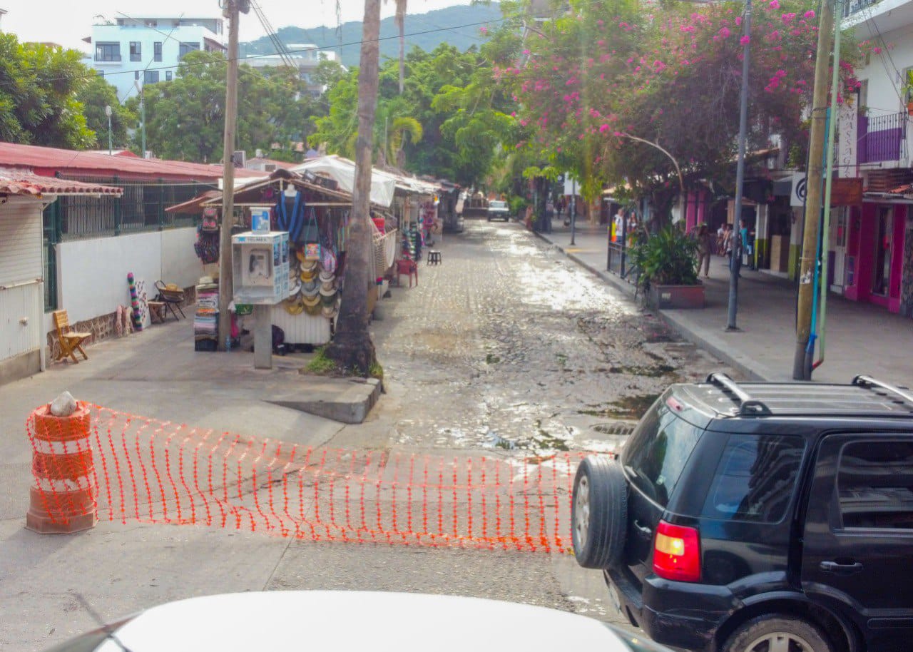 Avanzan obras de infraestructura hidrosanitaria en calle Basilio Badillo 1 Basilio Badillo