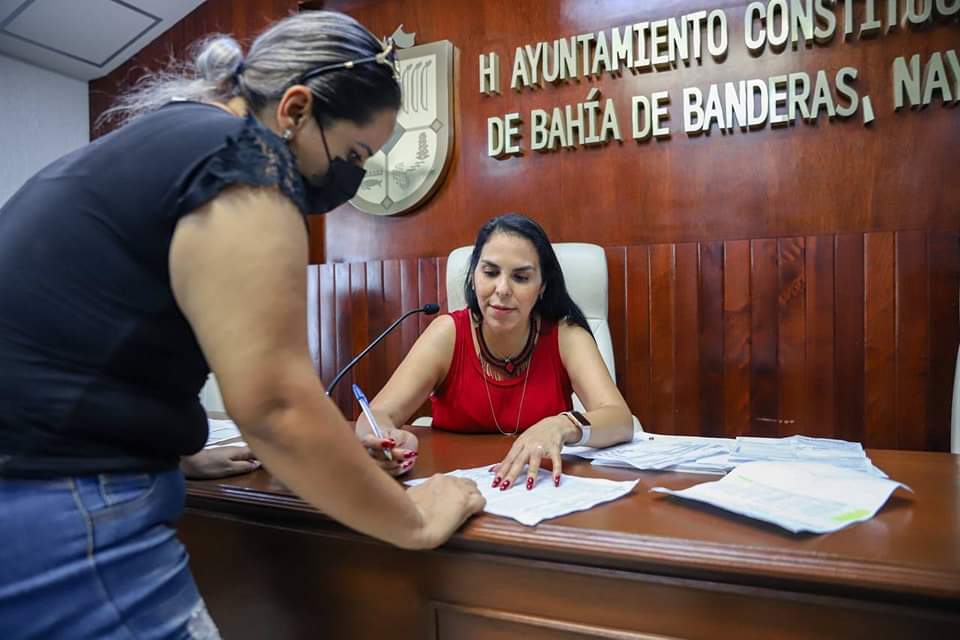 Con una audiencia ciudadana, cierra el viernes Mirtha Villalvazo 1 audiencia