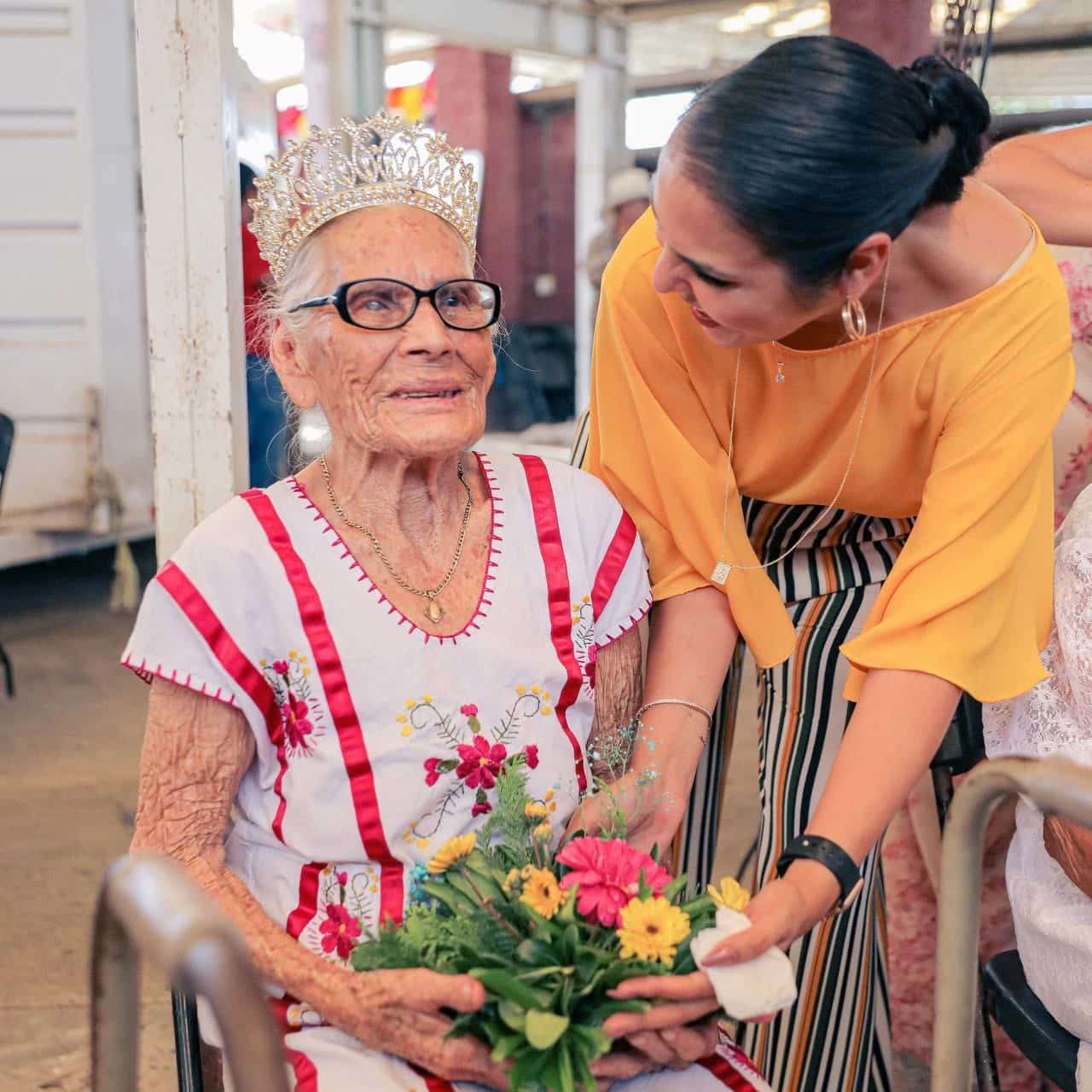 Gobierno municipal festeja a los adultos mayores 1 adultos mayores