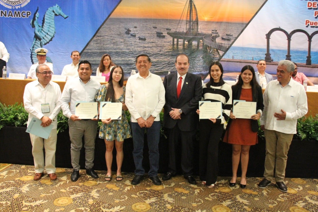 Inaugura Profe Michel XLVIII Convención Nacional de Contaduría Pública Inaugura Profe Michel XLVIII Convención Nacional de Contaduría Pública