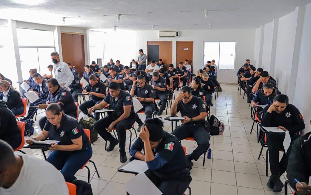 Elementos de la Dirección de Seguridad Pública realizan evaluación para subir de grado Elementos de la Dirección de Seguridad Pública realizan evaluación para subir de grado