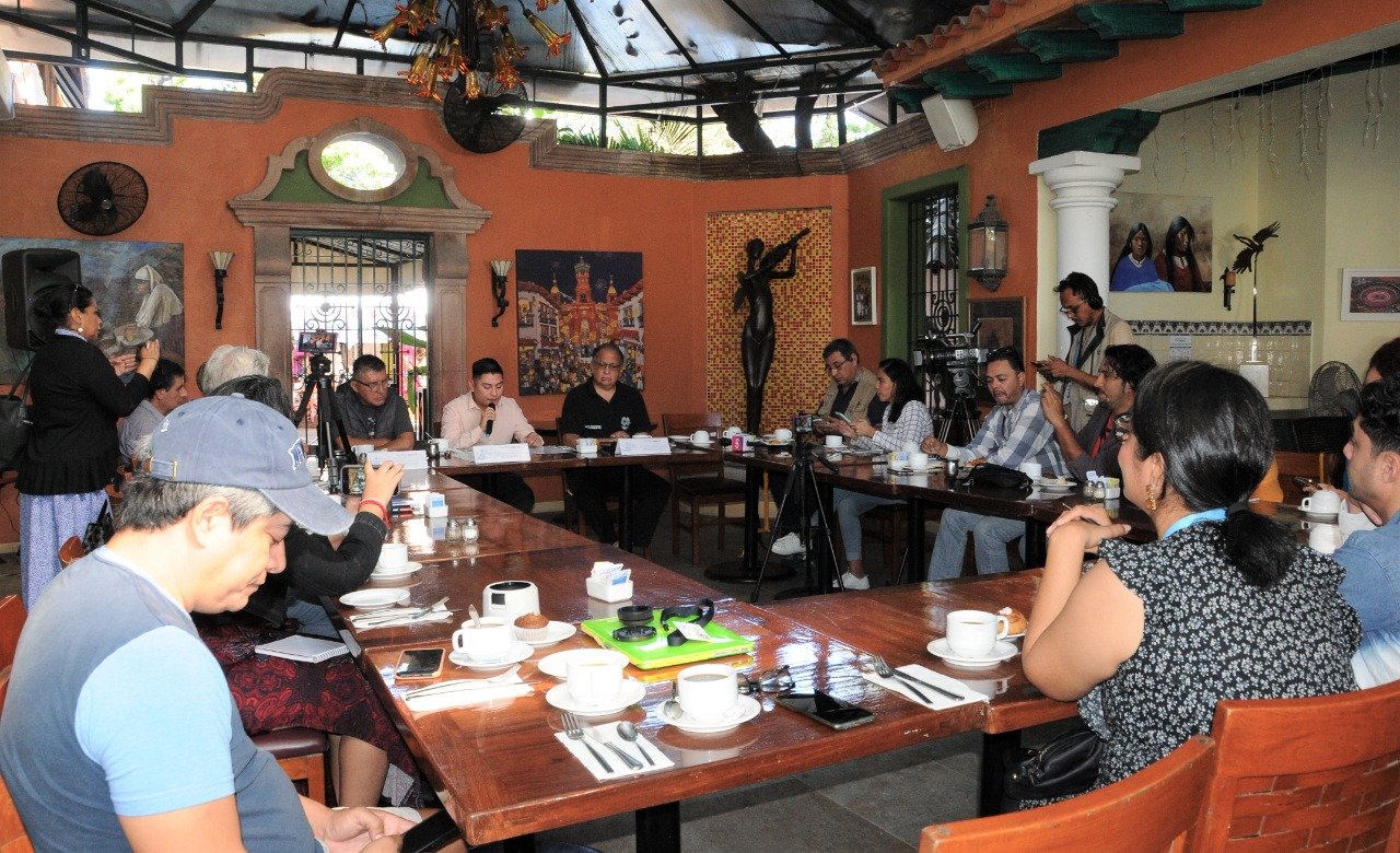 Asistencia en presentación.