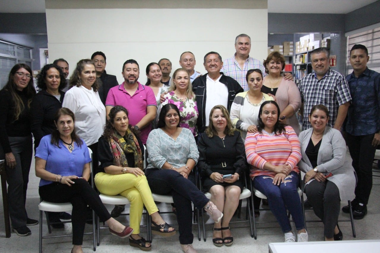 Supervisan obras de infraestructura vial y educativa