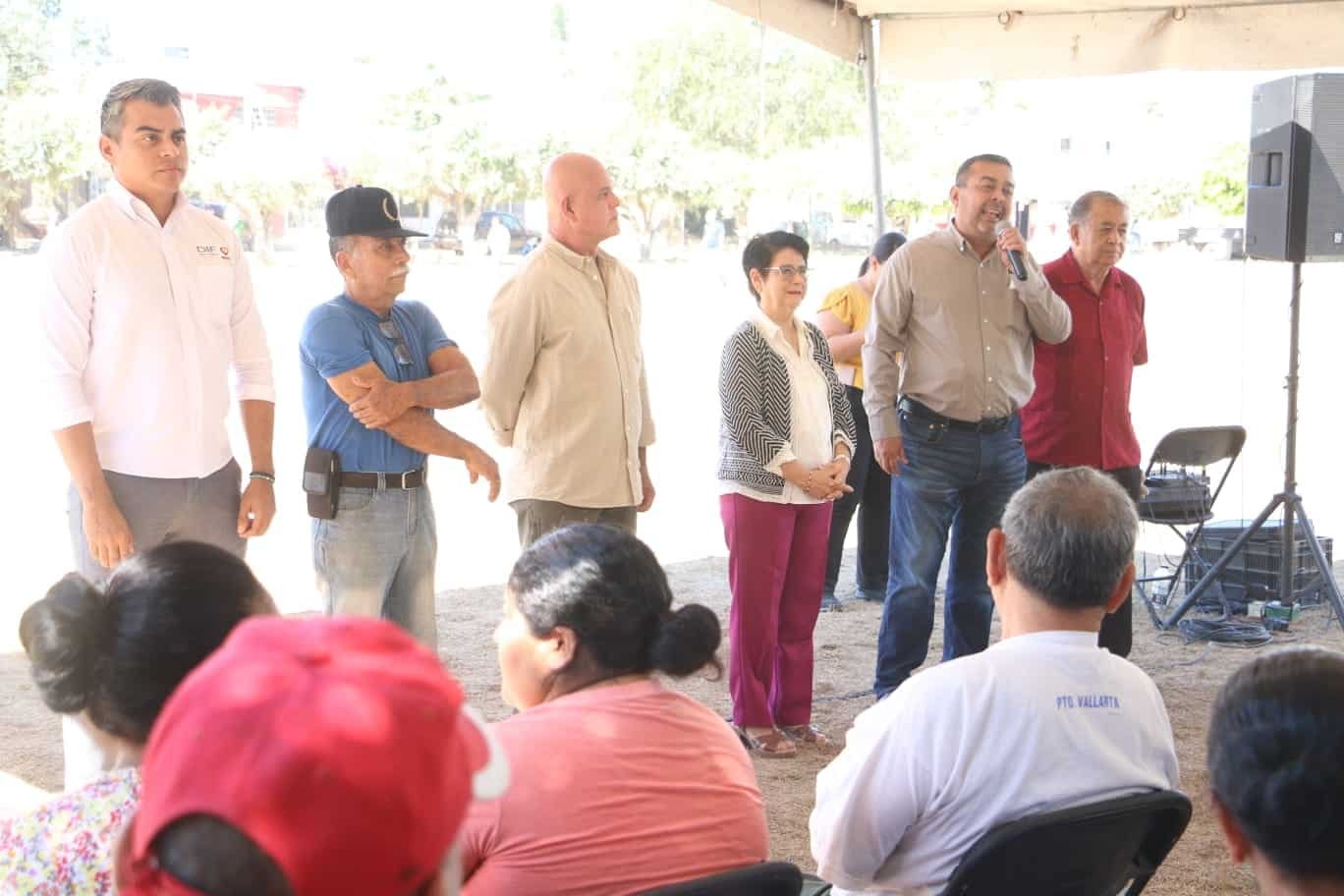 El gobierno del Profe Michel continúa transformando Las Juntas